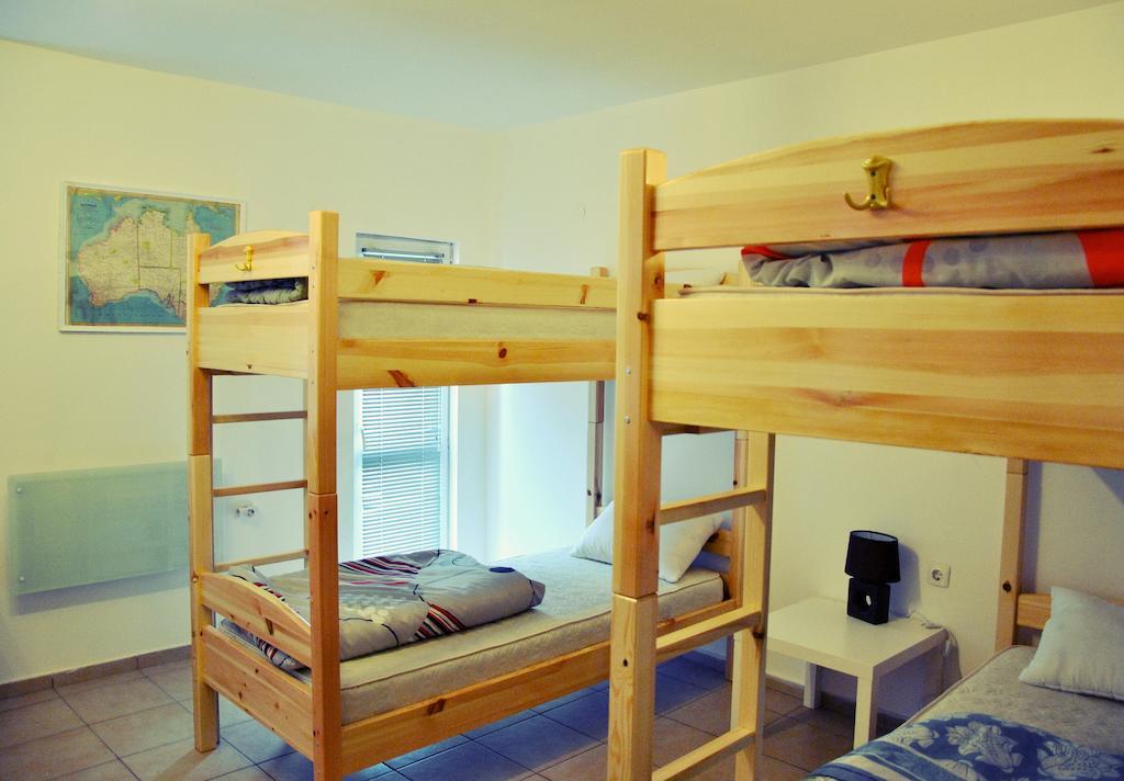 10 Coins Hostel & Tours Sofia Room photo